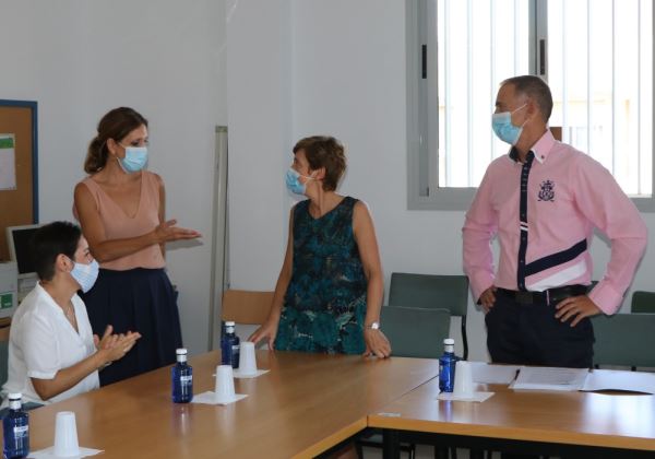 Almería se reforzará con casi 400 docentes este curso