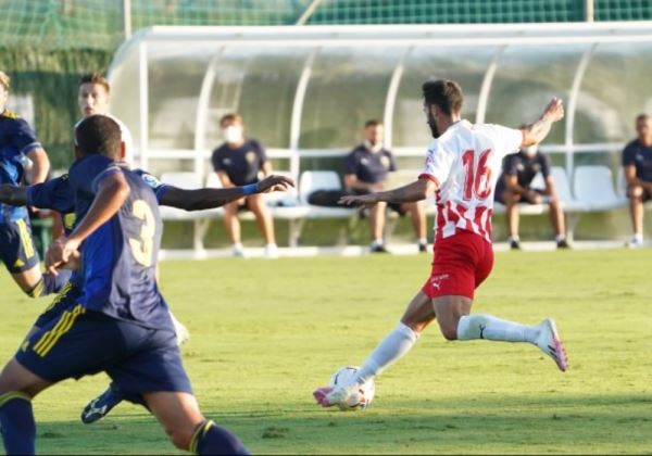 La UD Almería empata con el Cádiz en partido de pretemporada