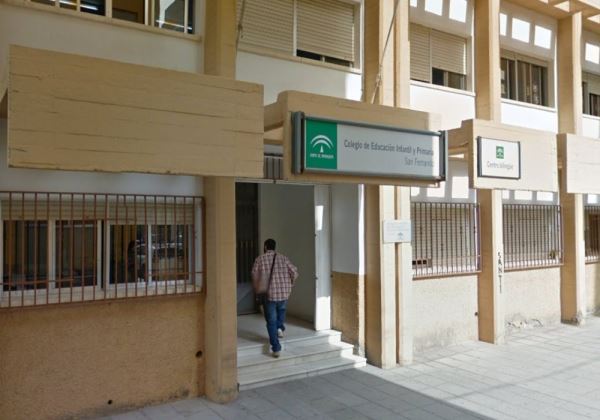 El Centro de Educación de Personas Adultas de Adra mantiene abierto el plazo de matrículas