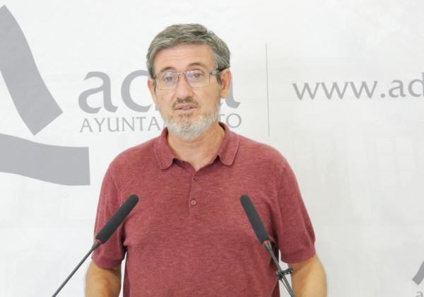 Adra anuncia 345.000 euros más para limpieza y protección social frente a la Covid-19