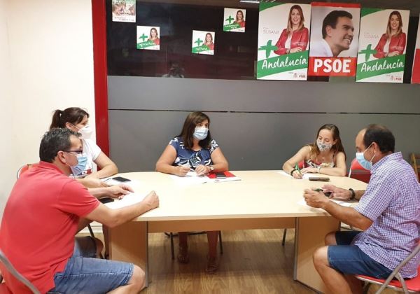 El PSOE de Berja reprocha a la Junta el cierre de una unidad de 3 años en el colegio Celia Viñas