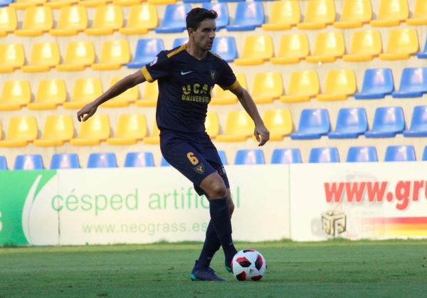 El CD El Ejido incorpora al  mediocentro Toni Arranz