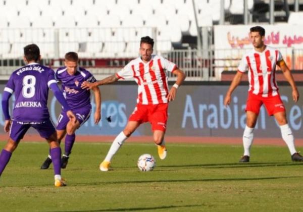 La UD Almería cae en el primer partido en casa de la Liga