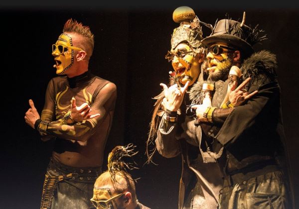El Teatro de Berja acogerá la comedia de Yllana 'The Primitals'