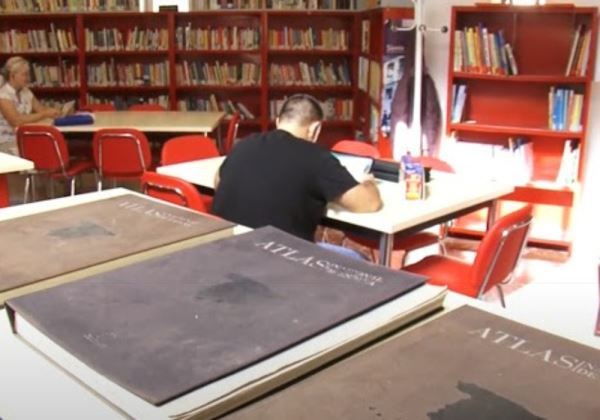 Vícar se prepara para conmemorar el Día de las Bibliotecas