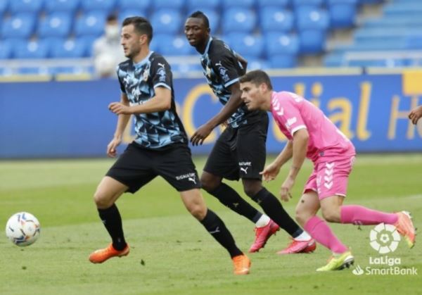 La UD Almería cae 2-0 en Las Palmas