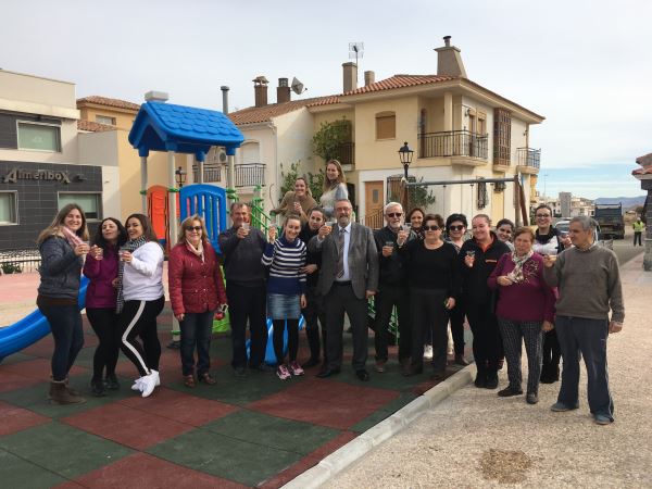 Inaugurada la nueva Plaza del Carmen de Albox con una zona infantil y parque biosaludable