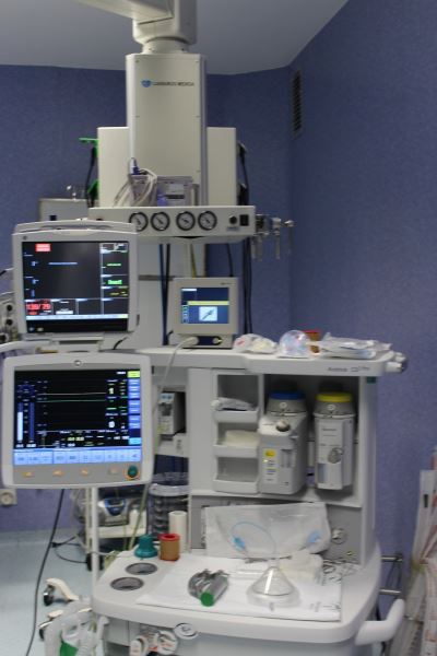 El SAS invierte en Almería cerca de medio millón de euros en nuevo equipamiento para hospitales y centros de salud