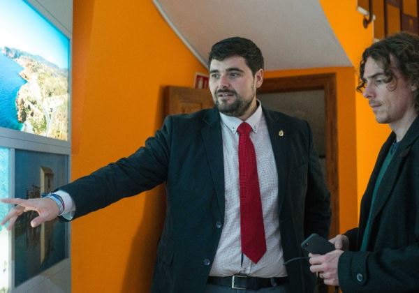 Roquetas instalará WiFi gratuito en veinte espacios públicos