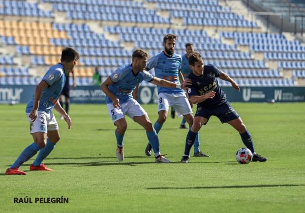 El CD El Ejido pierde de forma inmerecida ante el UCAM Murcia