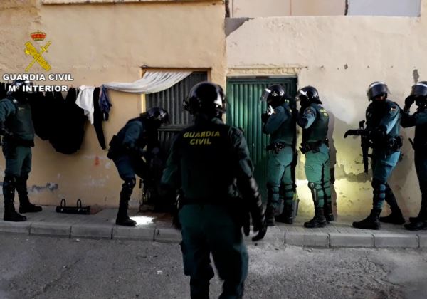 Detenidas 12 personas en una operación contra el tráfico de droga en Vícar