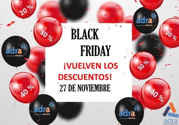 Adra vive un ‘Black Friday’ con descuentos de hasta el 70% en sus comercios