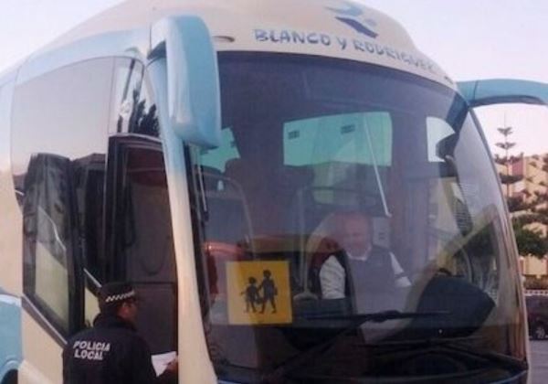 La Policía Local de Vícar se adhiere a la campaña de Inspección y Control de Transporte Escolar