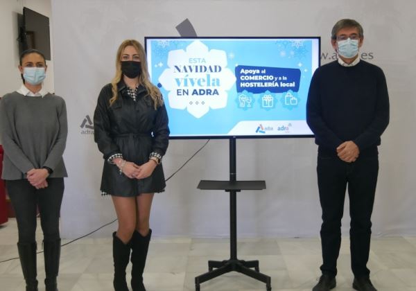 El Ayuntamiento lanza la campaña ‘Esta Navidad vívela en Adra’