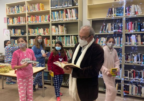 Las Bibliotecas de Vícar celebran un Día de la Lectura lleno de poesía