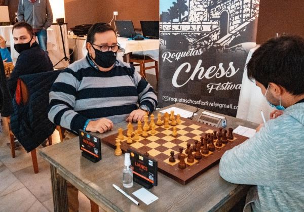 Gran expectación y ajedrez de primer nivel en el ‘Roquetas Chess Festival’