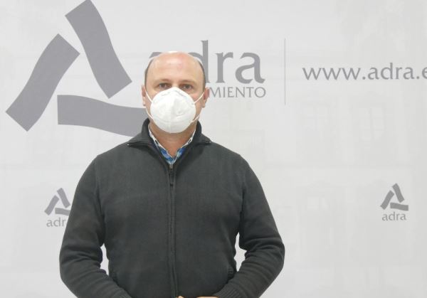 Adra refuerza el funcionamiento de la OMIC con más de 12.000 euros