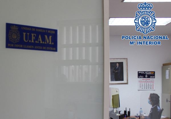 La Policía Nacional detiene a un menor por agredir y amenazar a su profesor