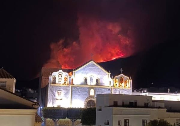 Incendio forestal en Castala