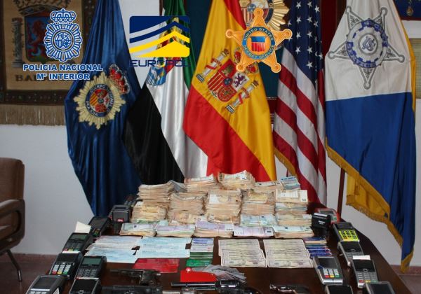 La Policía Nacional y el Servicio Secreto de los EEUU desarticulan una organización que habría defraudado más de 12.000.000 de euros