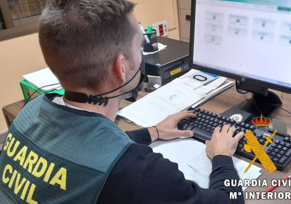 La Guardia Civil detiene al autor de un robo con violencia e intimidación en Roquetas de Mar