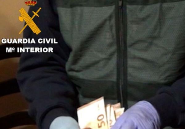 LA GUARDIA CIVIL DESMANTELA DOS PUNTOS DE VENTA DE DROGA EN LA COMARCA DEL VALLE DEL ALMANZORA