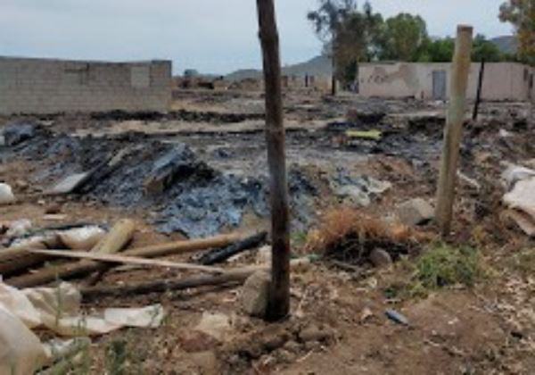 Incendio en el asentamiento de trabajadores migrantes de Don Domingo en Níjar