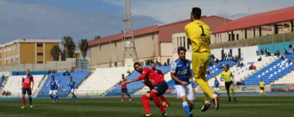 El CD El Ejido pierde 2-0 en Melilla y se queda a tan solo tres puntos del descenso