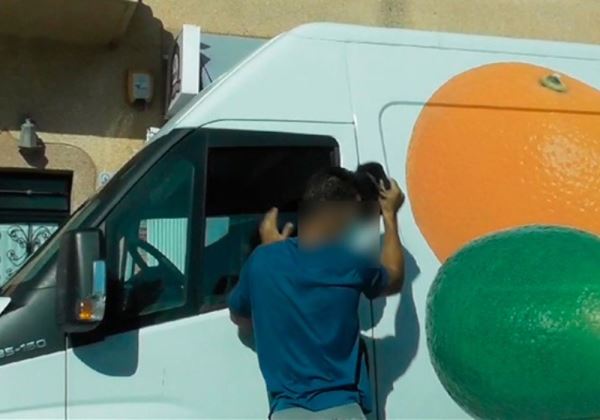 La Guardia Civil detiene en las Norias de Daza a un hombre como autor de un delito de hurto en el interior de un vehiculo