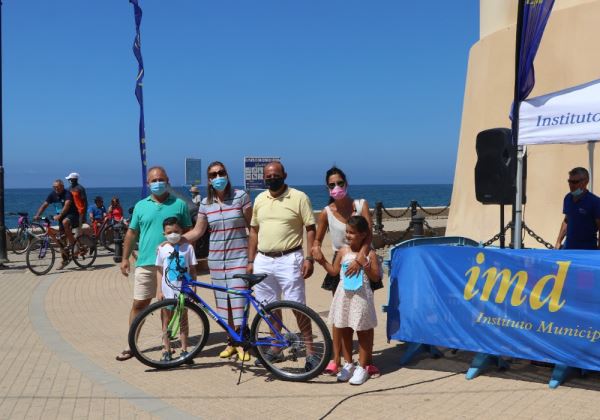 Balerma y Almerimar se suman a “pedalear” con el Día de la Bicicleta