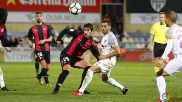 La UD Almería sufre la tercera derrota consecutiva tras caer ante el Reus Deportiu 1-0