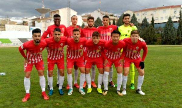 El Almería B empata a uno en la Ciudad Deportiva de Maracena y pierde el liderato del Grupo 9 de Tercera