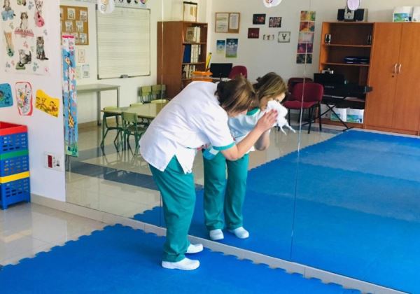 VERDIBLANCA, CONTRATADA PARA DESINFECTAR DE COVID LOS COLEGIOS DE ROQUETAS DE MAR