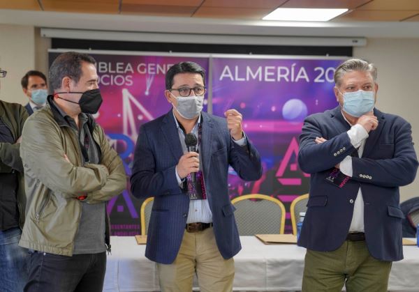 Diputación y Ayuntamiento arropan a la Asociación de Representantes del Espectáculo de Andalucía que ha celebrado asamblea en Almería