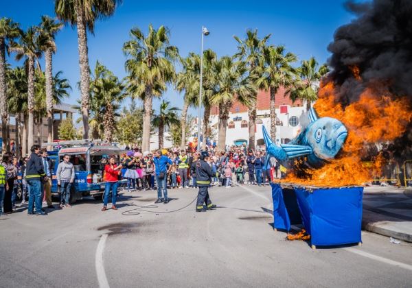 El Ayuntamiento de Roquetas de Mar aplaza el Carnaval debido a la situación sanitaria provocada por el COVID