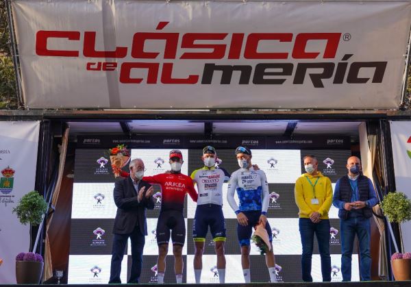 Kristoff gana la espectacular XXXV edición de La Clásica Ciclista de Almería