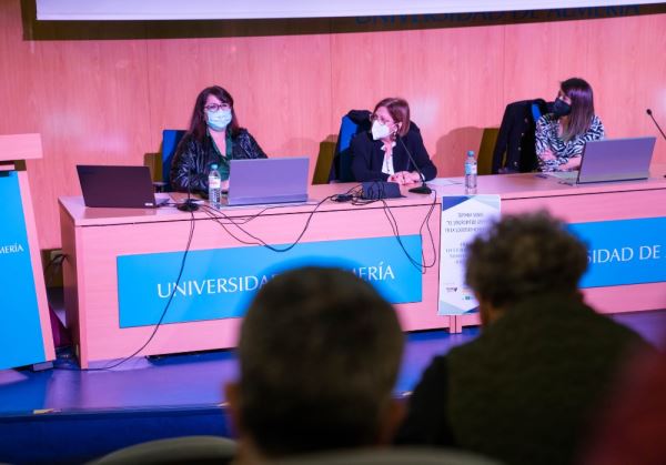 Diputación acompaña a ‘Asperger Almería’ en un coloquio sobre autismo en la UAL