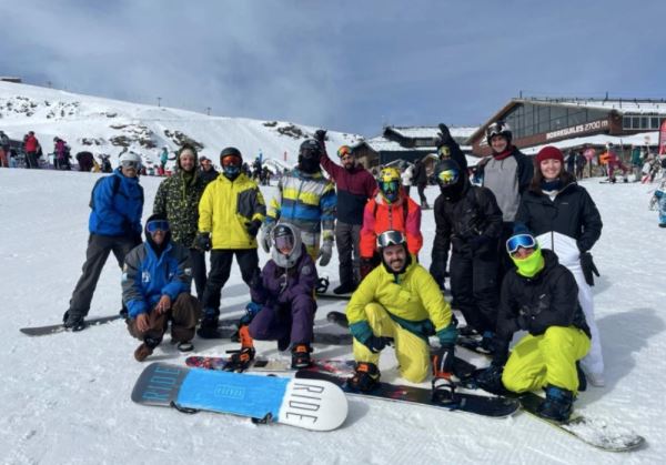 El primero de los turnos del fin de semana blanco de Vícar finaliza su aventura en la mejor nieve de la temporada en Sierra Nevada