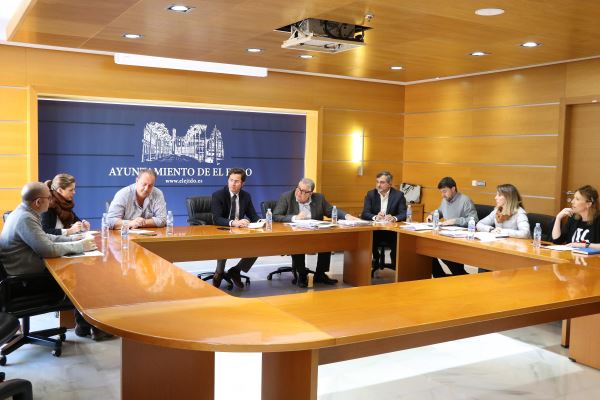 El Ayuntamiento de El Ejido reduce en más de 5'5 millones de euros la deuda financiera