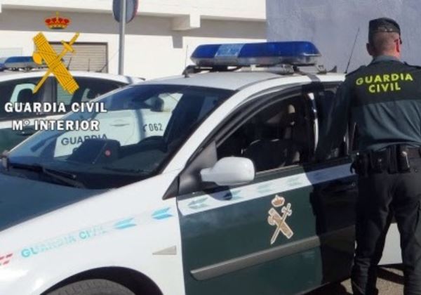 La Guardia Civil auxilia a una persona victima de un apuñalamiento y detiene al autor