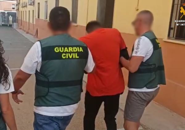 La Guardia Civil de Almería detiene a una persona por agresión sexual y lesiones graves en Roquetas de Mar