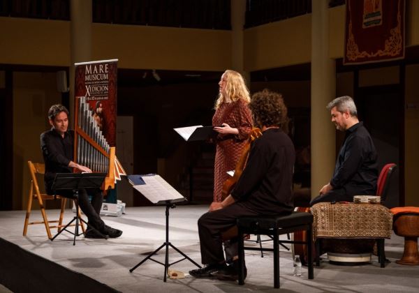 Los instrumentos del siglo XIII emiten melodías medievales en el segundo concierto del Festival Mare Musicum