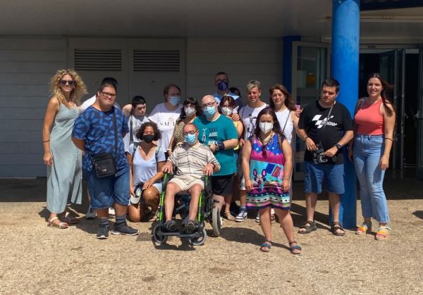 La Asociación Almeriense para el Síndrome de Down visita el Puerto de Almería