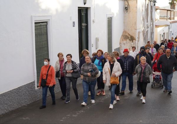 La segunda jornada del programa ‘Cuidando mi salud mental’ de Berja supera el centenar de participantes